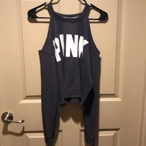 Crop sweatshirt cut out shoulders